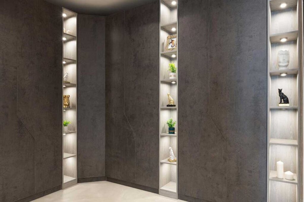 Entryway Closets: Functional Design for Small Spaces