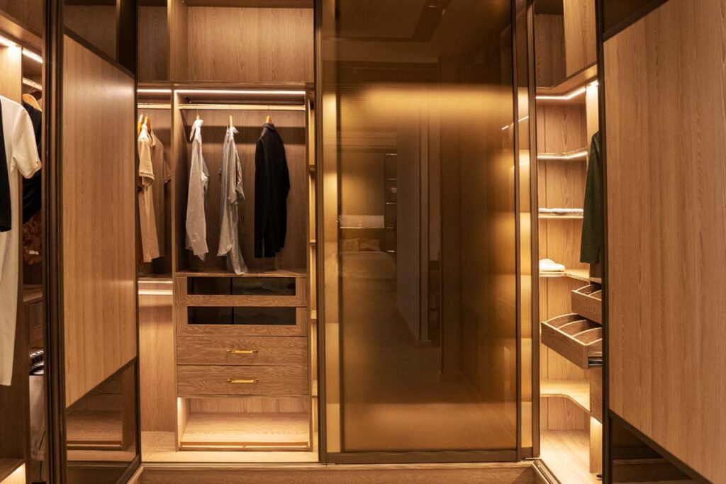 Discover the top quality standards that define the lifespan of custom closets