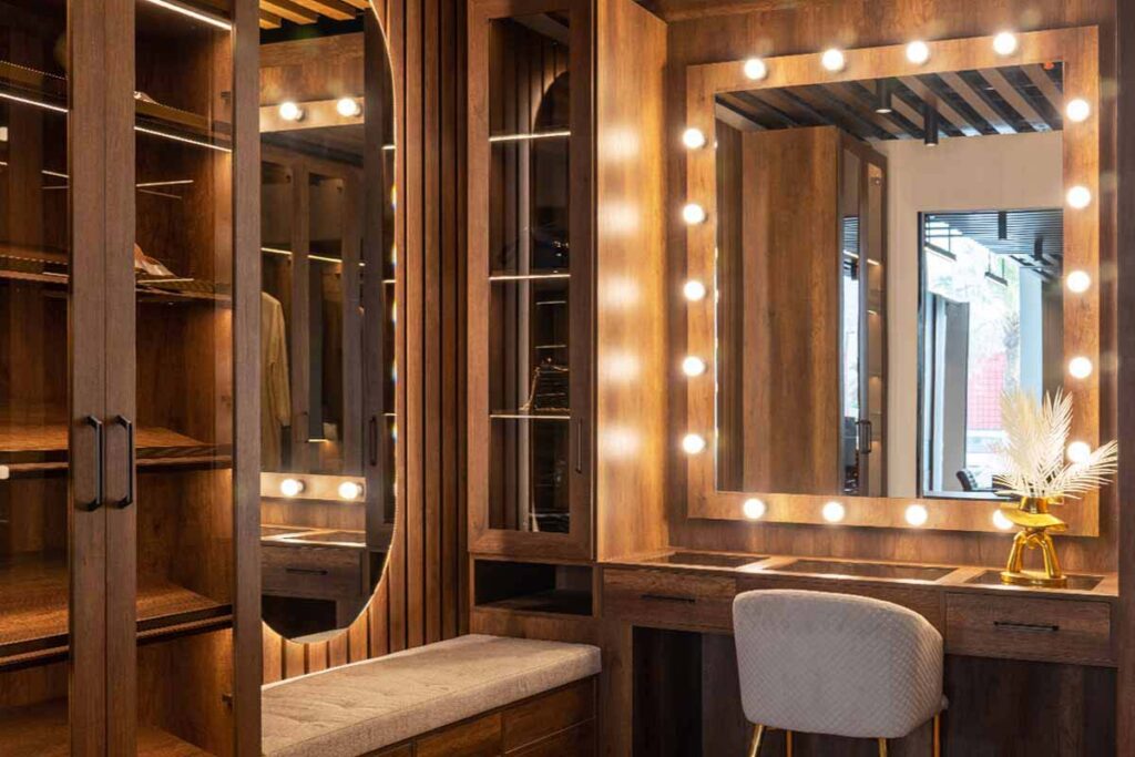 ما هي التفاصيل الدقيقة في تفصيل الخزائن؟