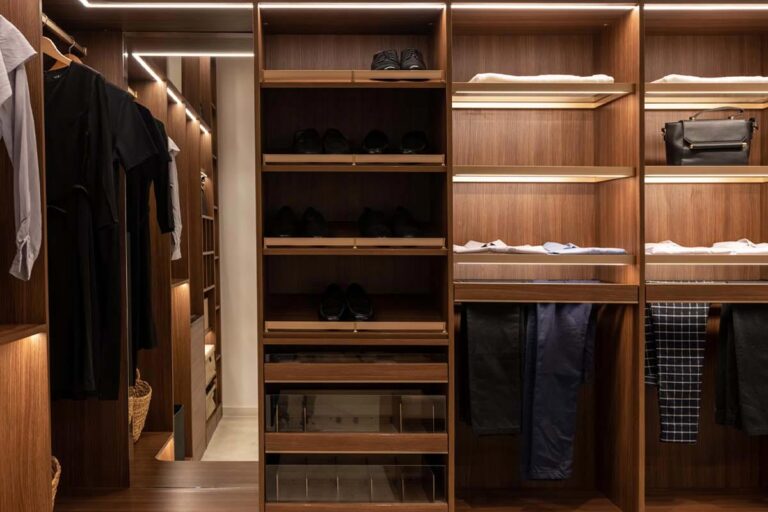 What are the fine details involved in custom closet craftsmanship?