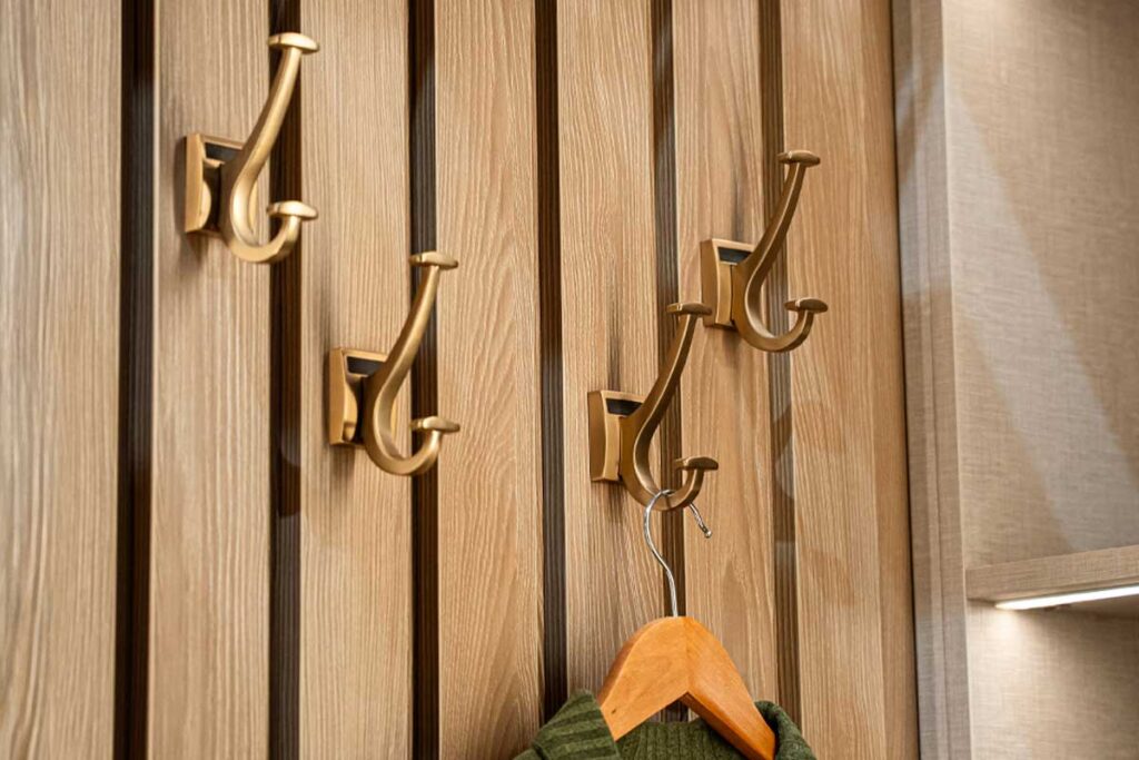 How do you choose the right closet design company to meet your needs?