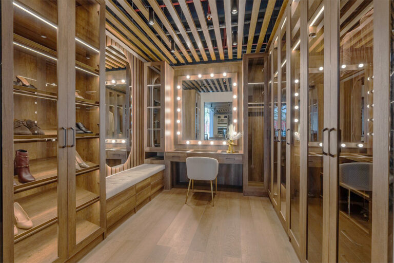 Creative Closets Vanities: Thoughtful Organization in Every Design