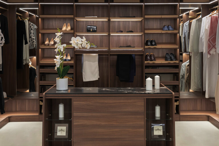 Open or Closed Wardrobes? Design a Closet That Fits Your Space Perfectly